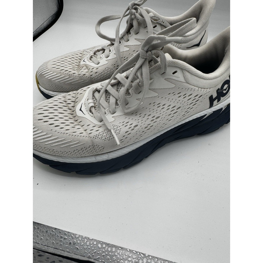 Hoka Women One One Clifton 7 1110508 BDBBI White Running Shoes Size 7.5 GUC SB14